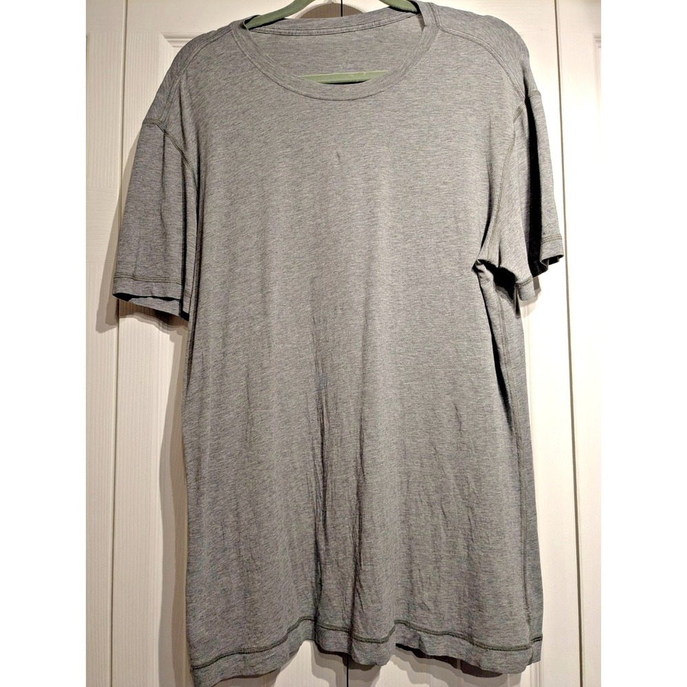Lululemon Shirt Mens XL Gray 5 Year Basic Tee Short Sleeve Crew Neck Stretch